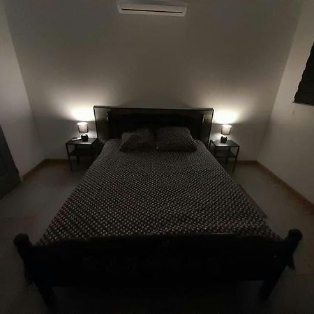 Appartement Spacieux &Tres Calme. Spacious & Very Quiet Apartment. Carros Eksteriør billede