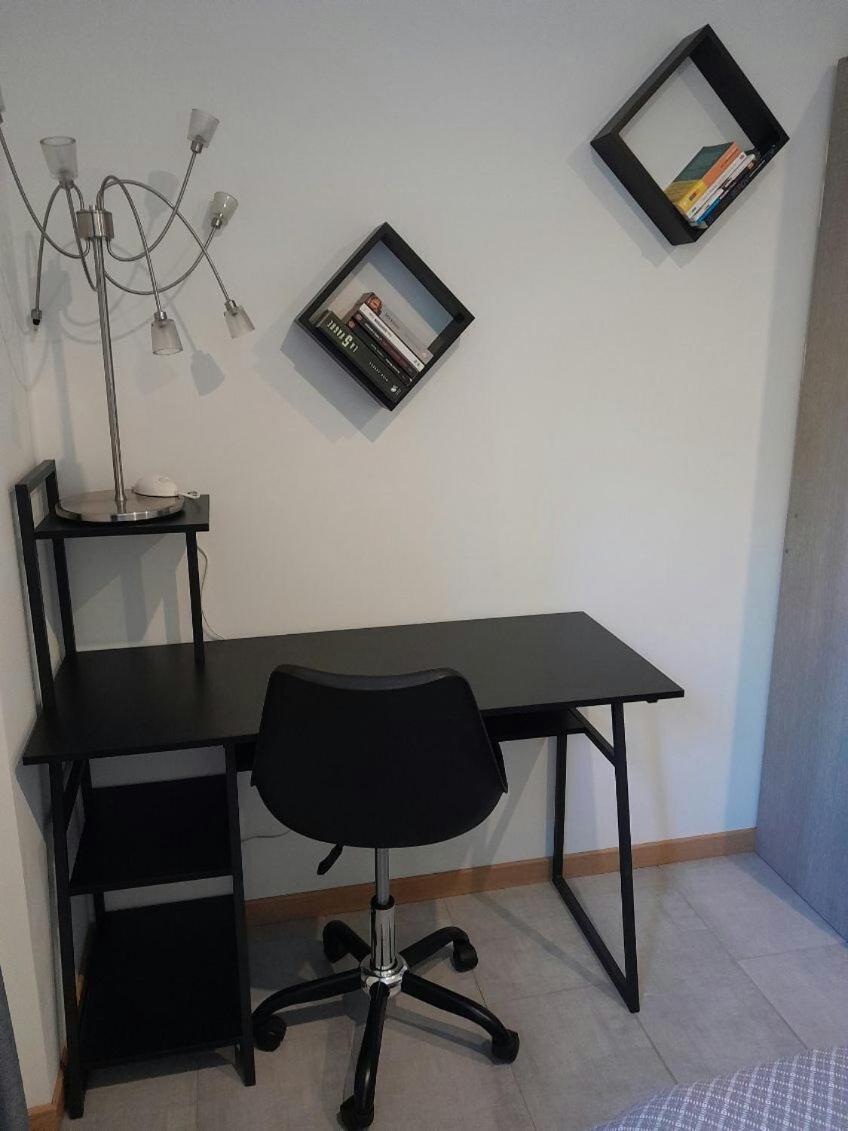 Appartement Spacieux &Tres Calme. Spacious & Very Quiet Apartment. Carros Eksteriør billede